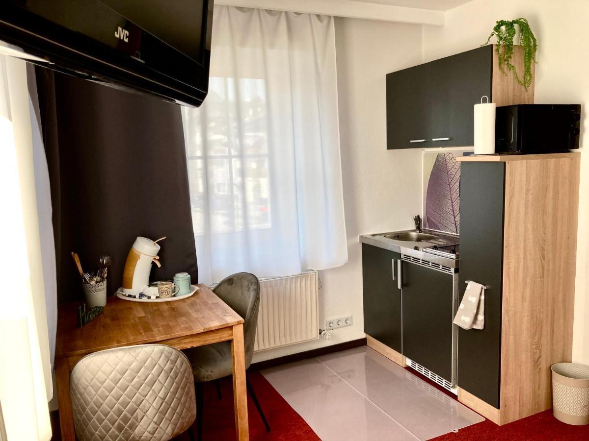 Bed & Rooms, Woergl Exterior foto
